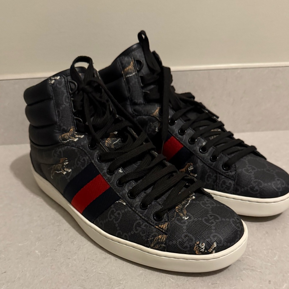 Auth Mens Gucci Ace GG Tiger Print High Top Sneakers, Size 8, Made In Italy